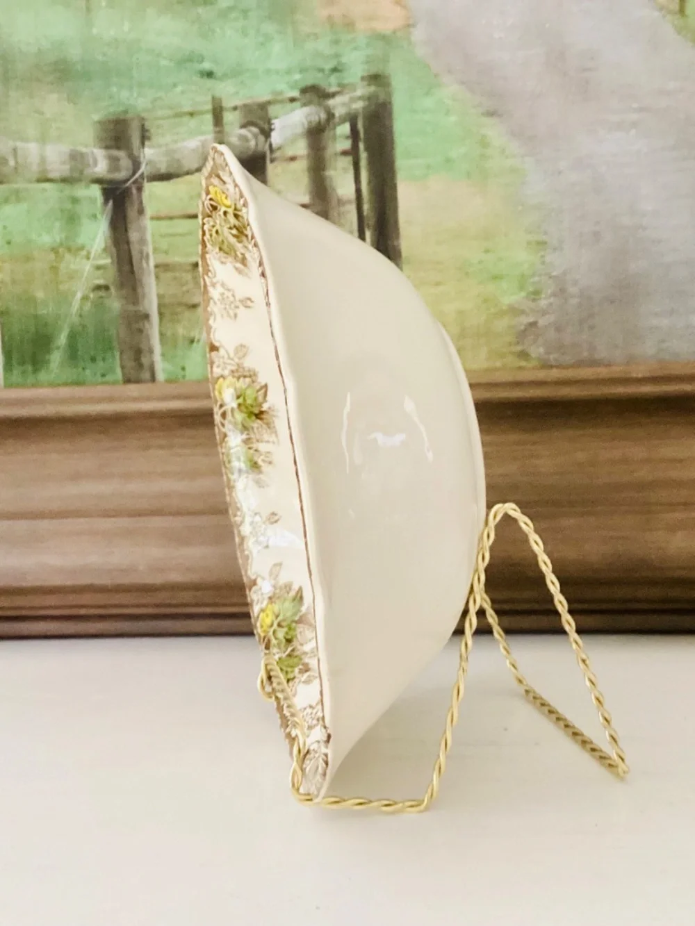 Johnson Bros The Friendly Village 8¼ Serving Vegetable Bowl Autumn Mists ENGLAND